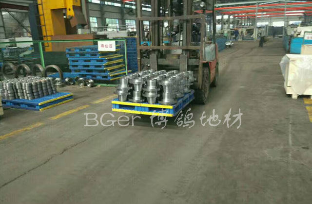 工廠載重貨定制型托盤 高分子材料 組合式叉車托盤 叉車搬運(yùn)貨物托盤