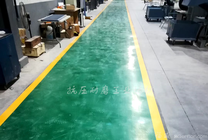 車間通道走叉車地板：機(jī)加工廠房車間通道走叉車地板鋪裝 部件生產(chǎn)車間通道地面地板