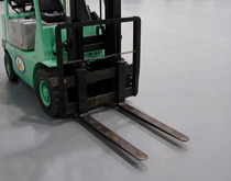 走叉車耐磨耐壓地板，工廠廠房走叉車地面處理介紹